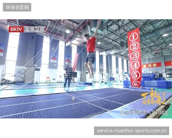 跳水水花压到极致，裁判纷纷举高分